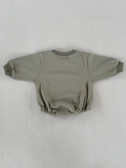 Loose Solid-Color Baby Romper for Spring and Autumn