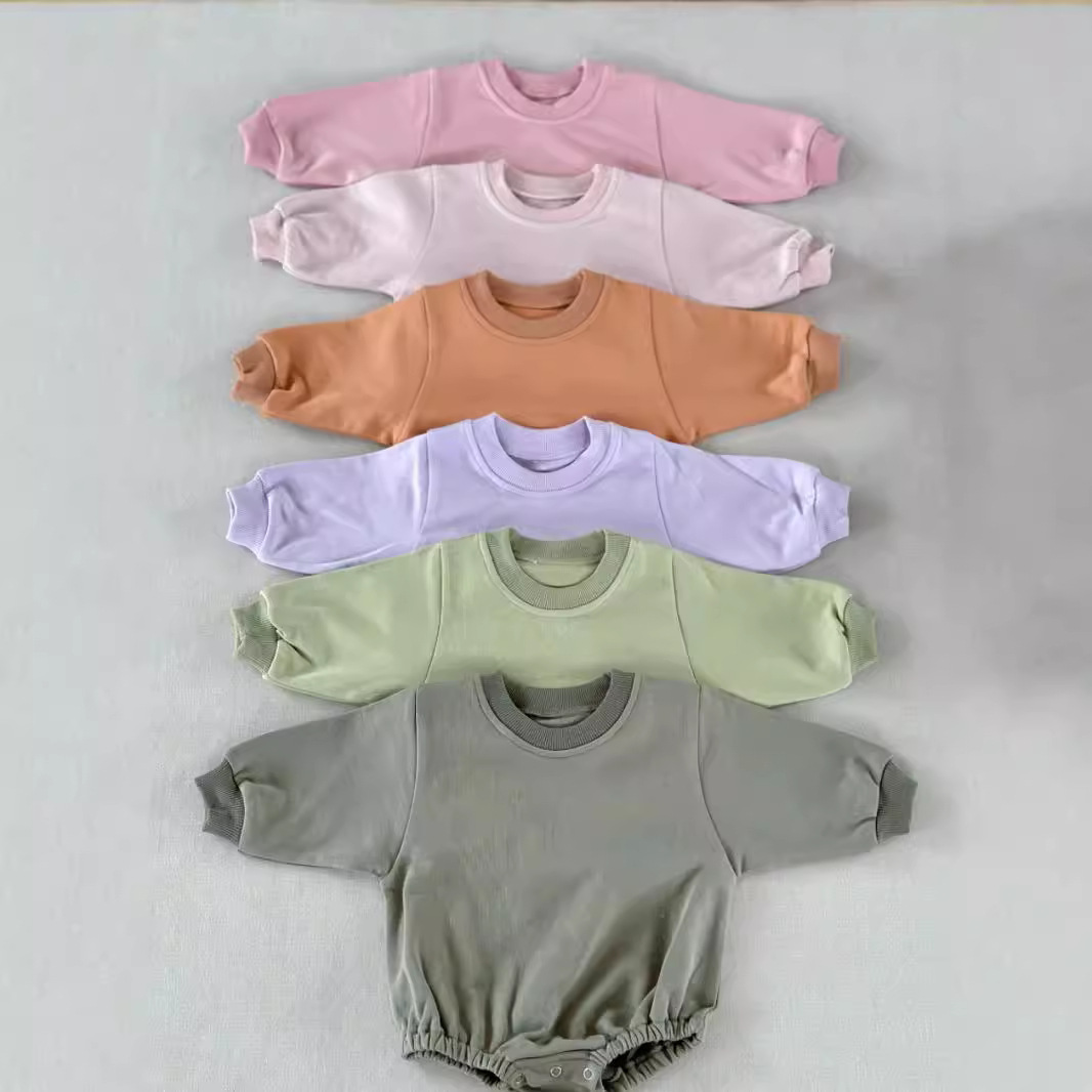 Loose Solid-Color Baby Romper for Spring and Autumn