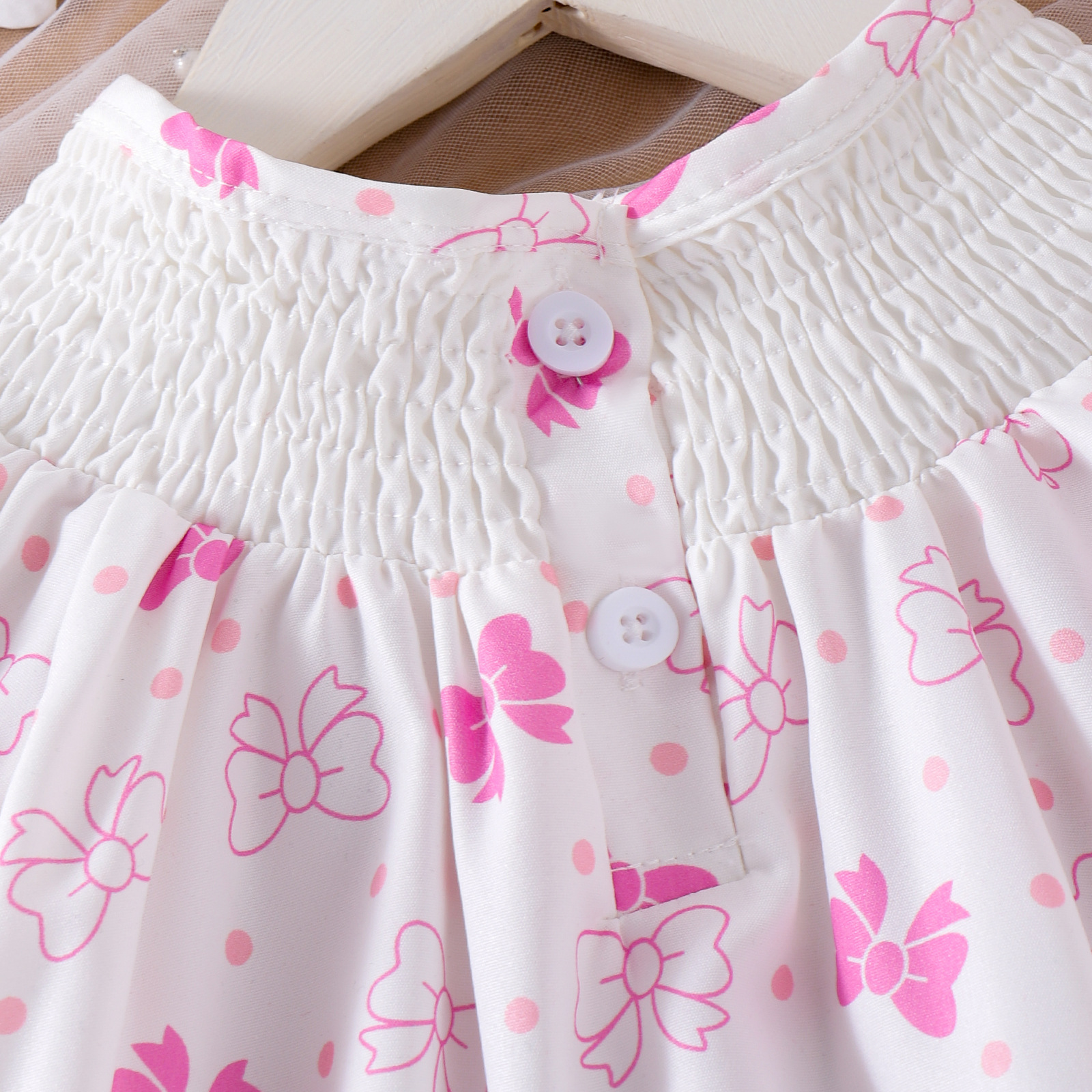 Girls' Cute  embroidered dress