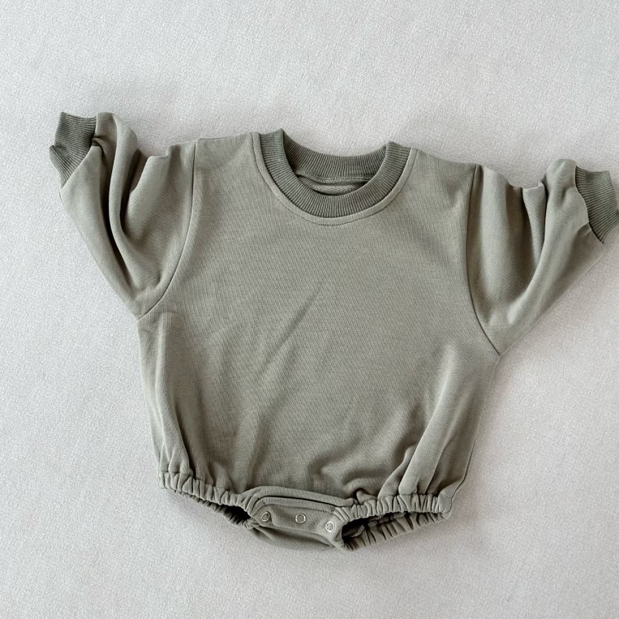 Loose Solid-Color Baby Romper for Spring and Autumn