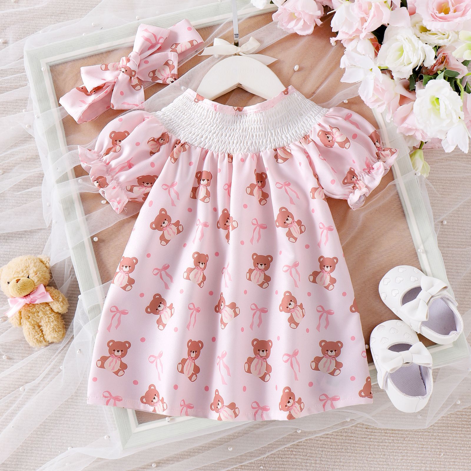 Girls' Cute  embroidered dress
