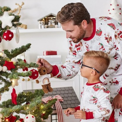 Christmas Themed Parent-Child Ensemble