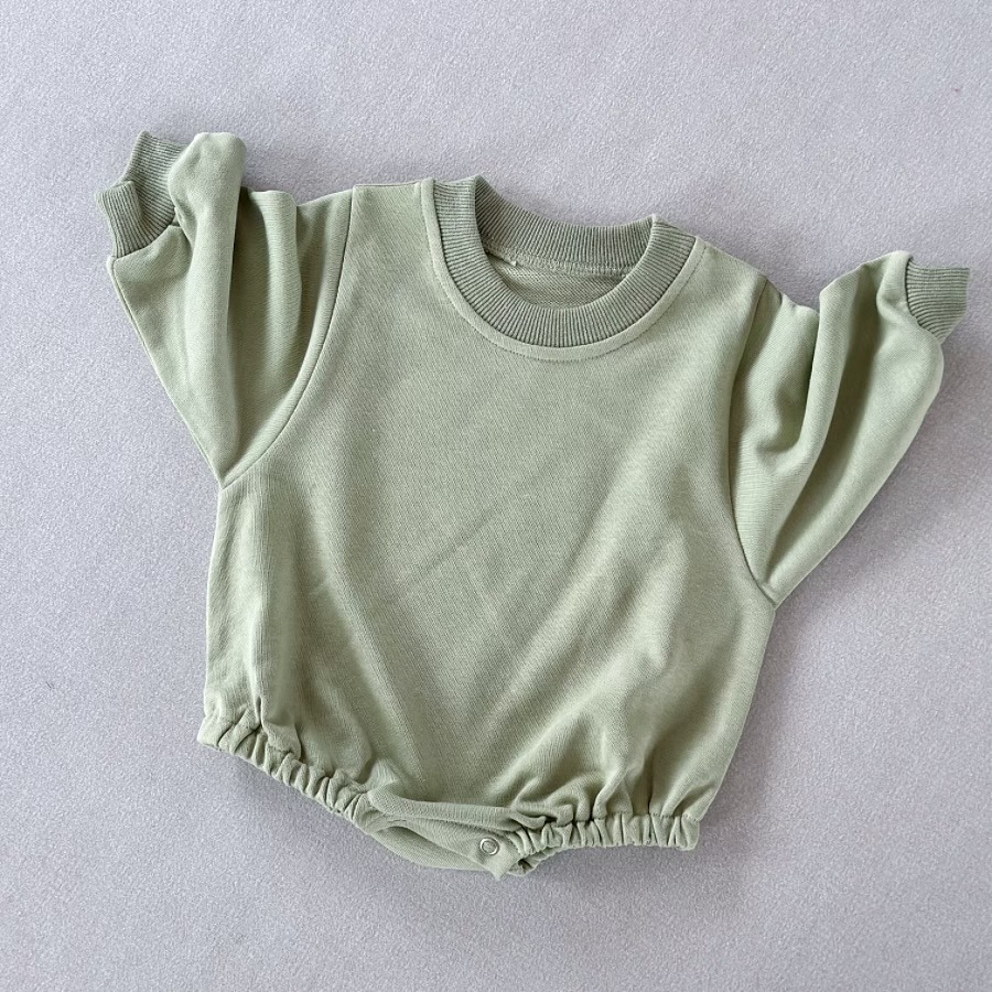 Loose Solid-Color Baby Romper for Spring and Autumn