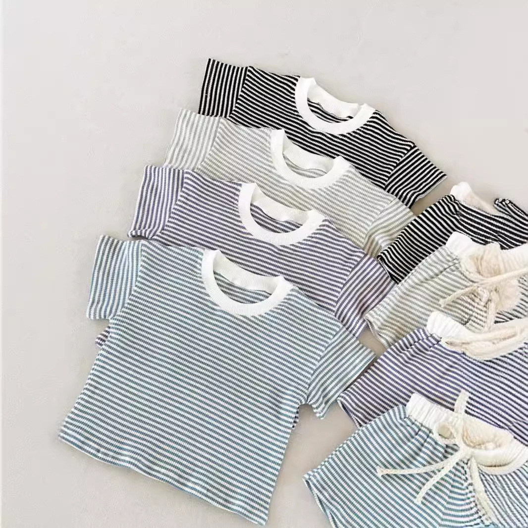 2-Piece Baby Striped Outfit Set
