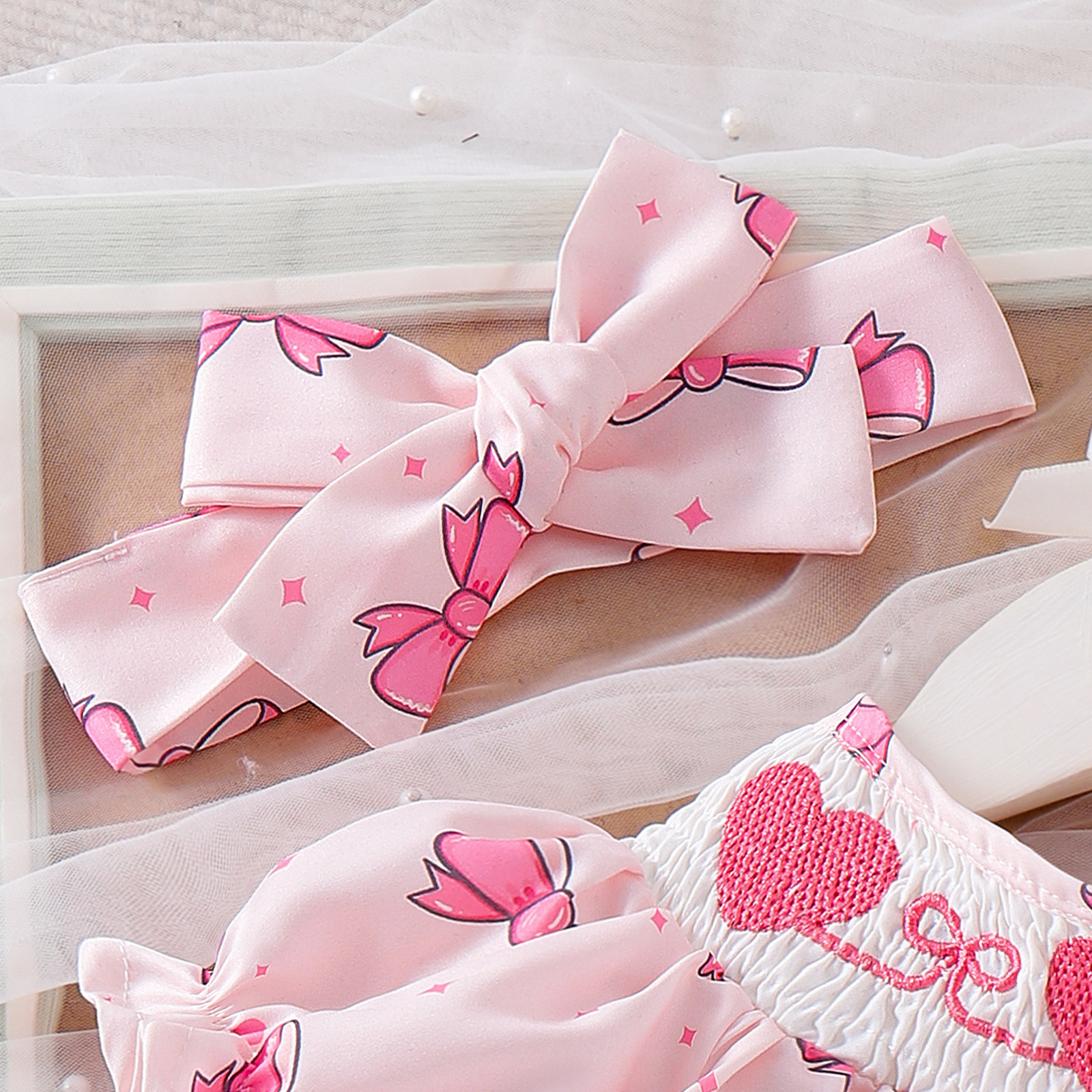 Girls' Cute  embroidered dress