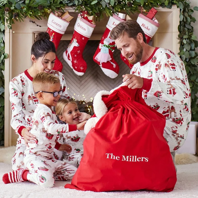 Christmas Themed Parent-Child Ensemble