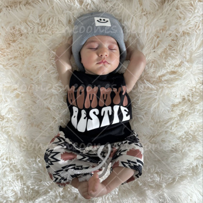 2-Piece Baby Boy Sleeveless Suit