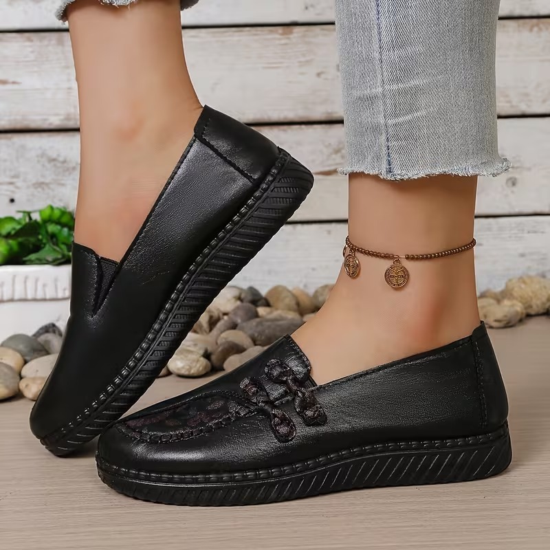 Women's Vintage Mom Loafers