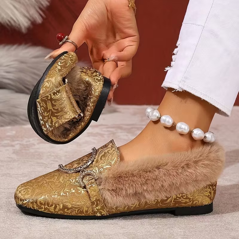 Women's Elegant Moccasin Plush Slippers