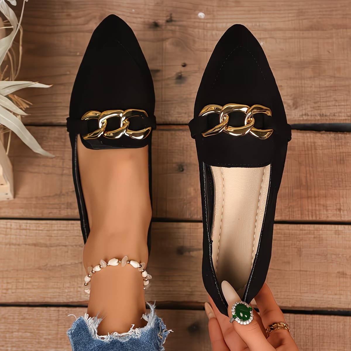 Women's Stylish Pointed Loafers