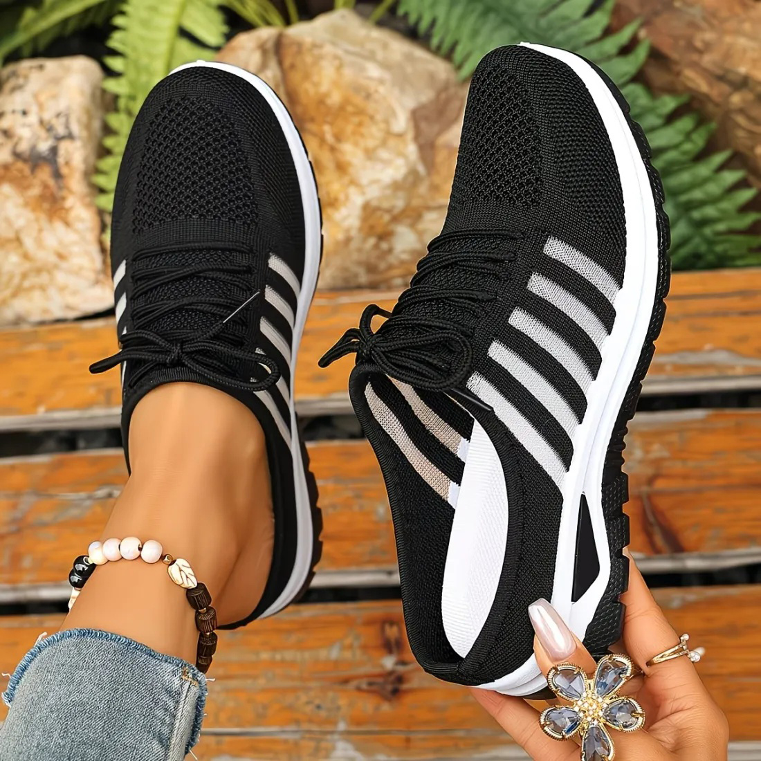 Women's Breathable Mesh Athletic Shoes