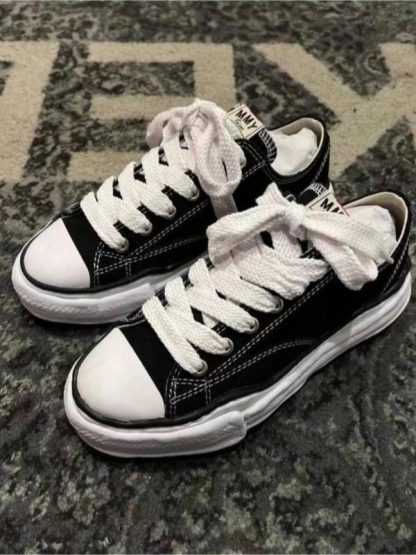 Unisex Low-Top Canvas Shoes