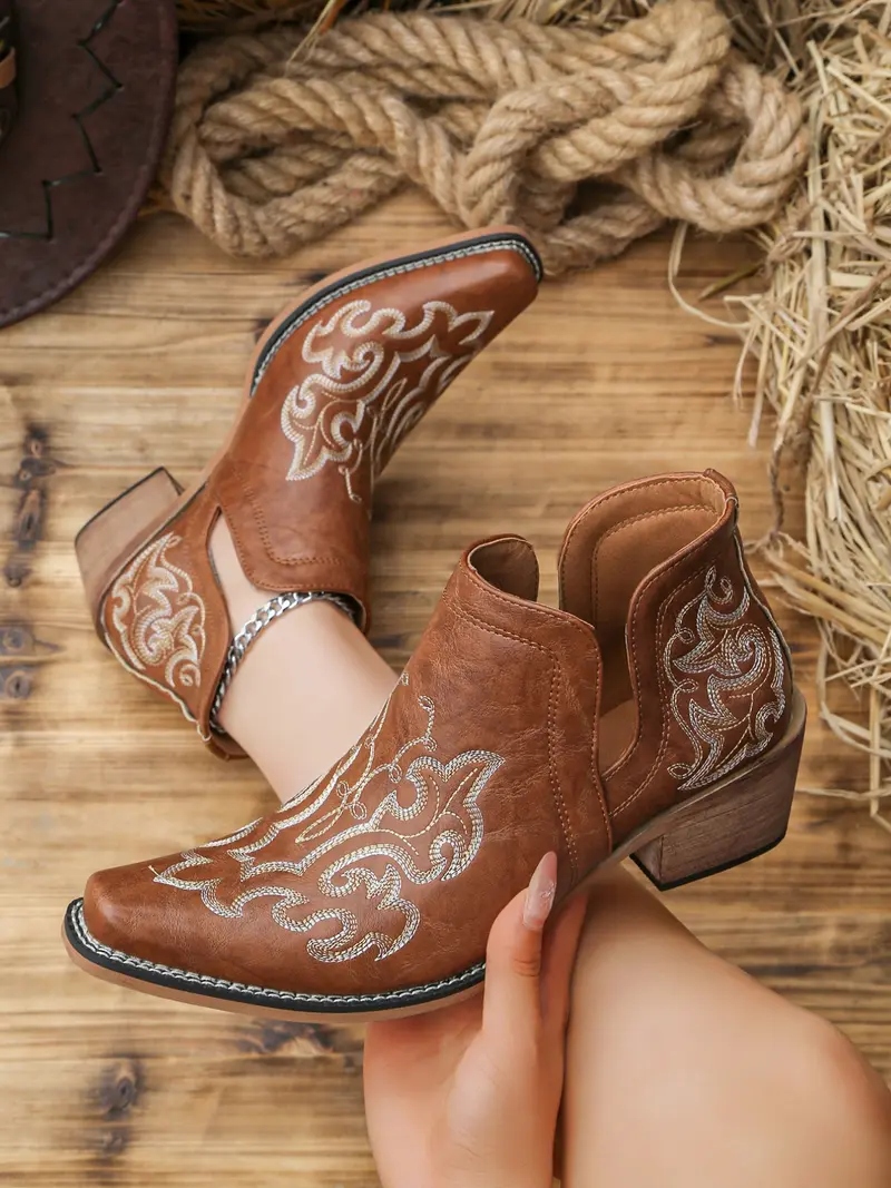 Women's Vintage Western Boots