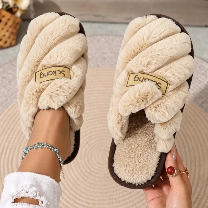 Women's Pineapple Grain Slippers