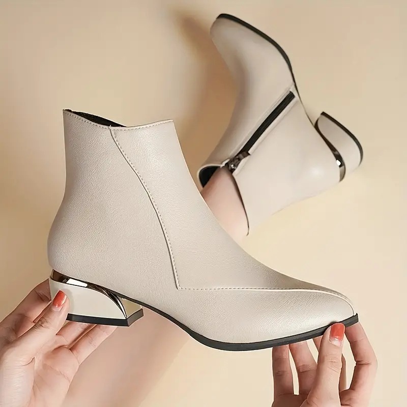 Stylish Low-Heeled Ankle Boots