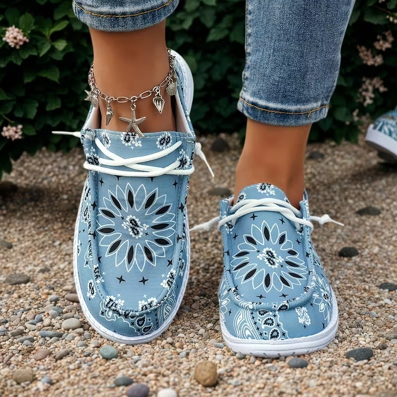 Women's Geometric Floral Slip-On Loafers