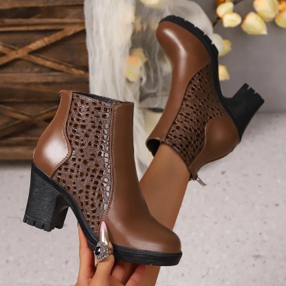 Crafted Leather Avalon Ankle Boots
