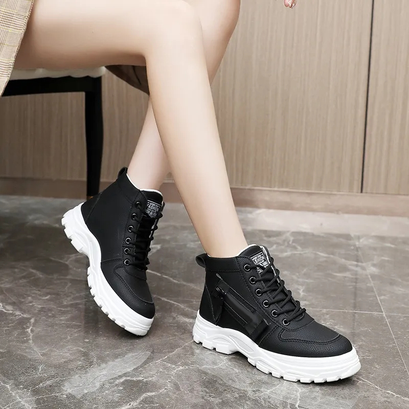 Women's Plush Lined Ankle Boots