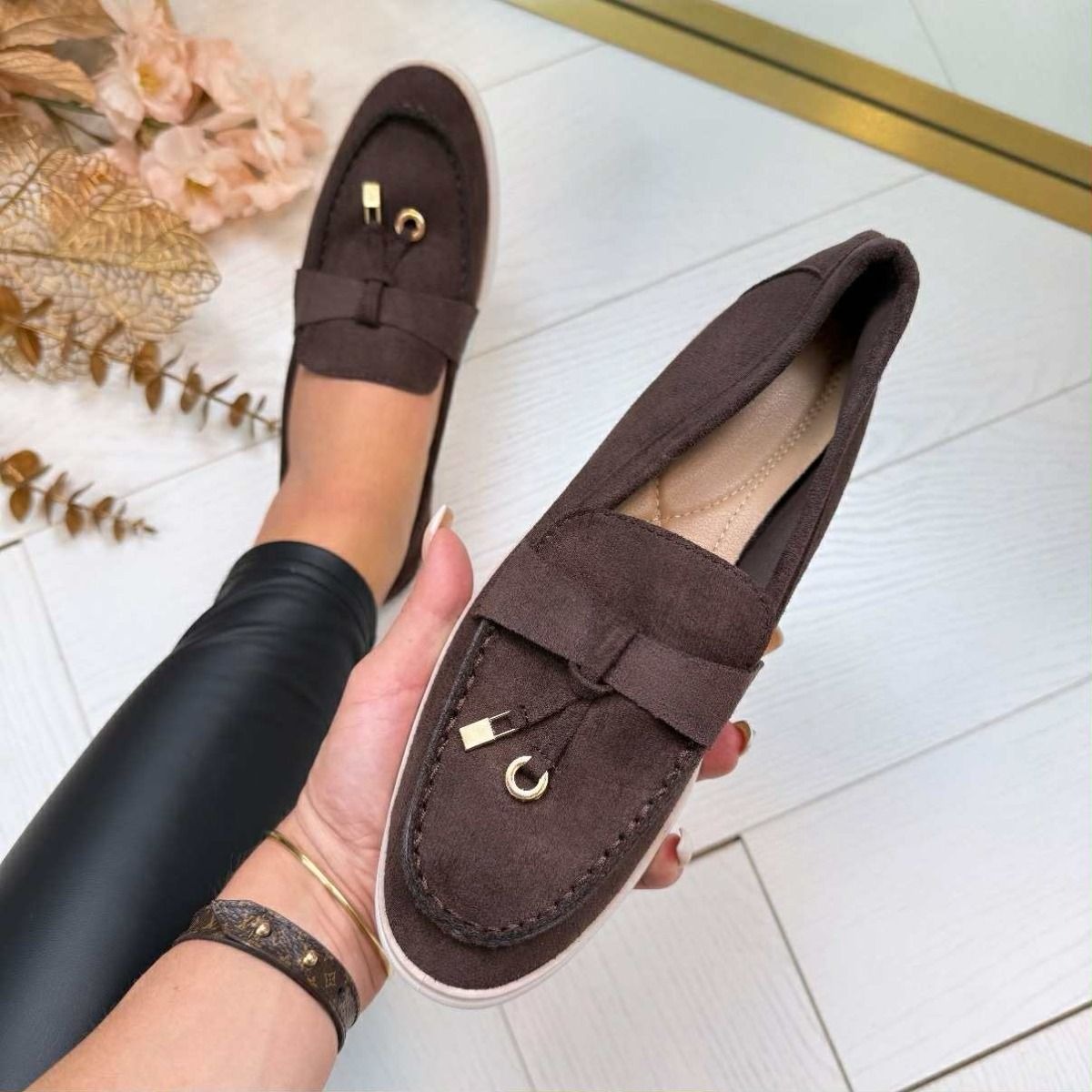 Women's Soft Retro Slip-On Loafers