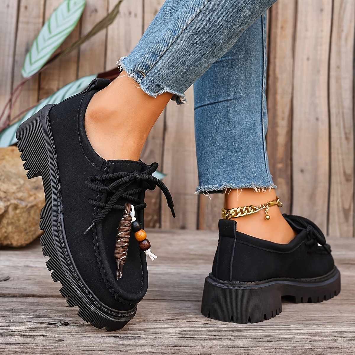 Women's Lace-Up Oxford Shoes