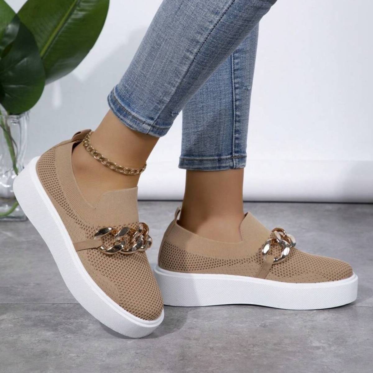 Stylish Flat Bottom Loafers