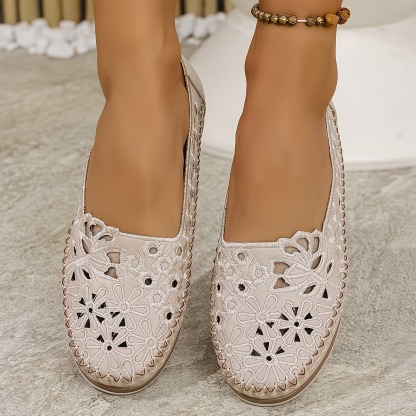 Women's Hollow Embroidery Loafers