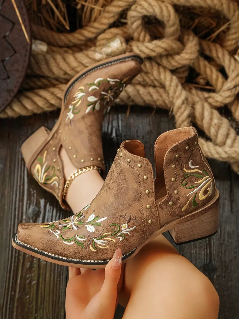 Women's Vintage Western Boots