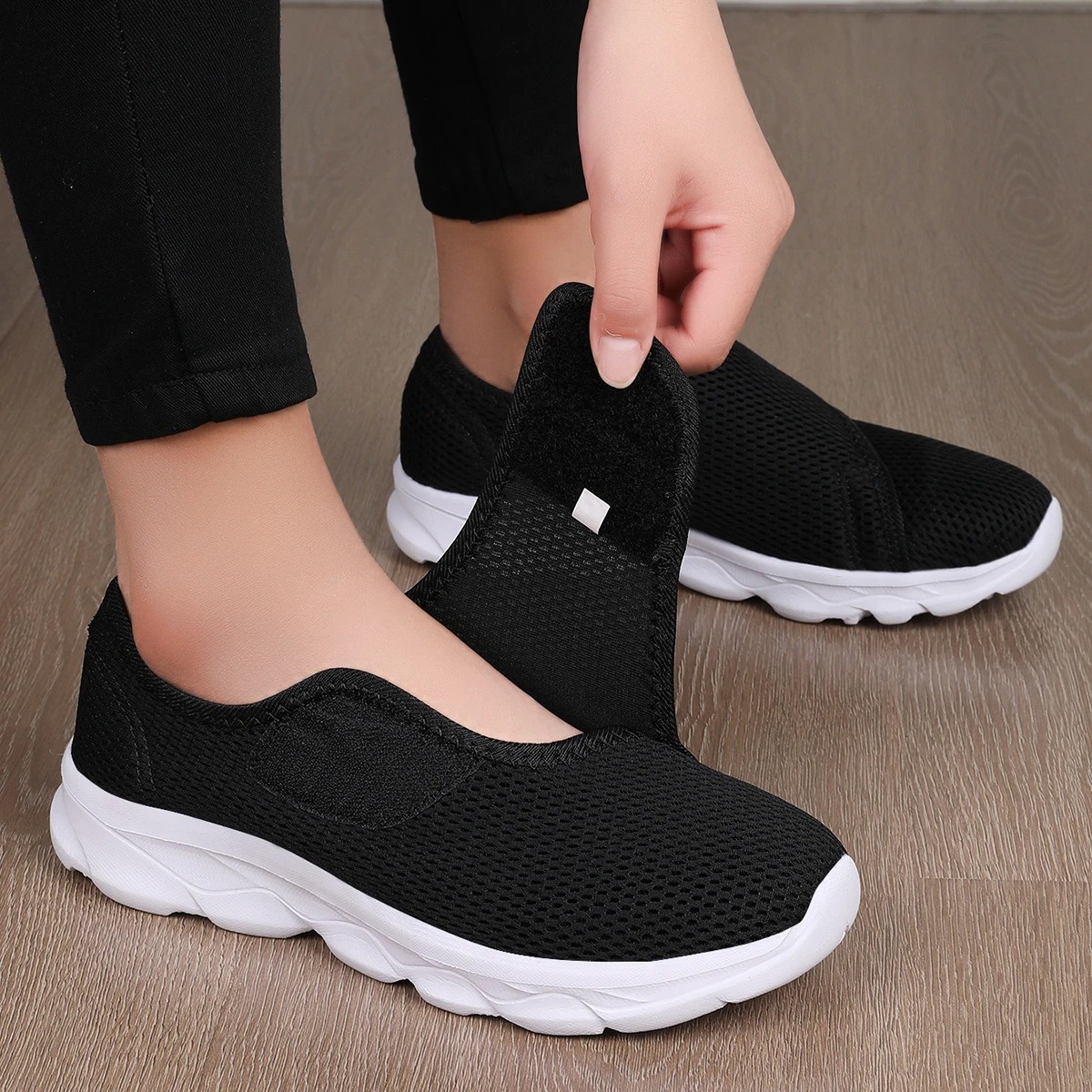 Adjustable Strap Walking Sneakers