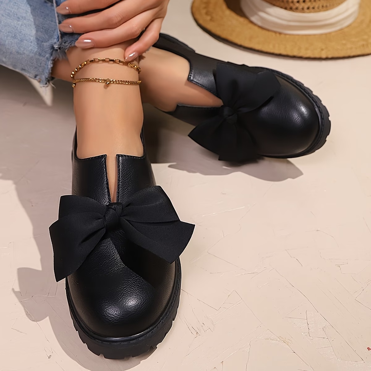 Women's Bow Versatile Flats