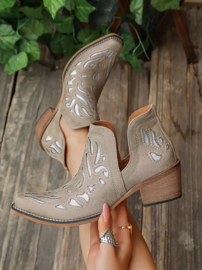 Women's Vintage Western Boots