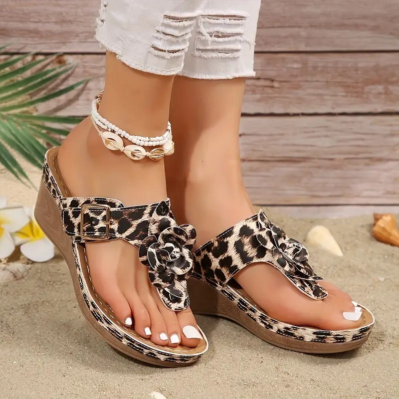 Women's Elegant Wedge Clog Slipper