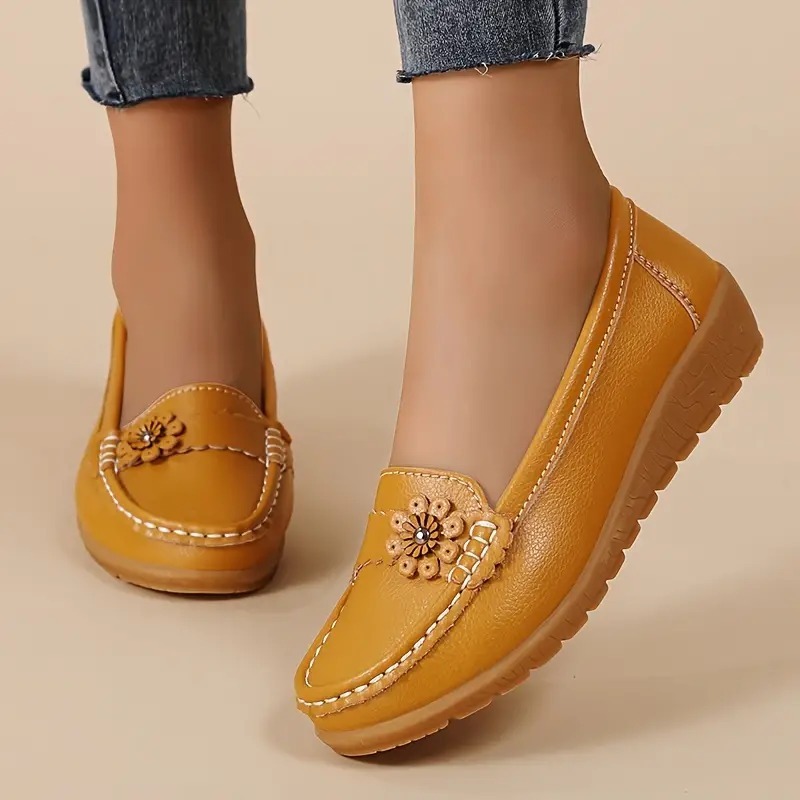 Women's Flower Decor Flat Loafers