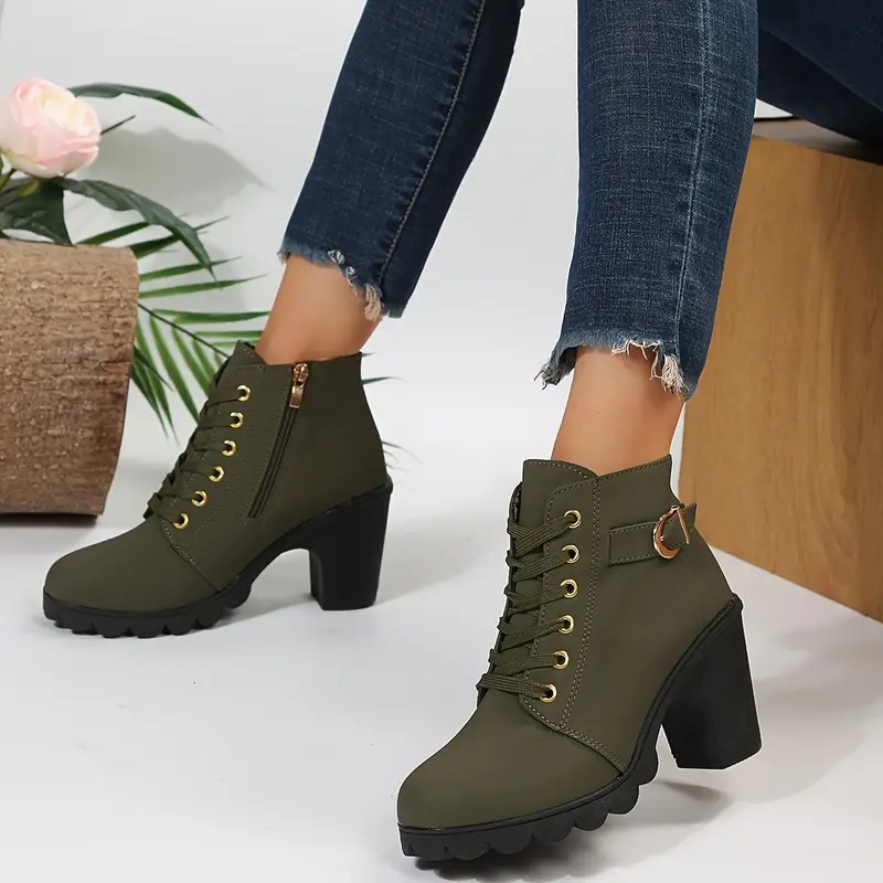 Women's Retro Chic Ankle Boots