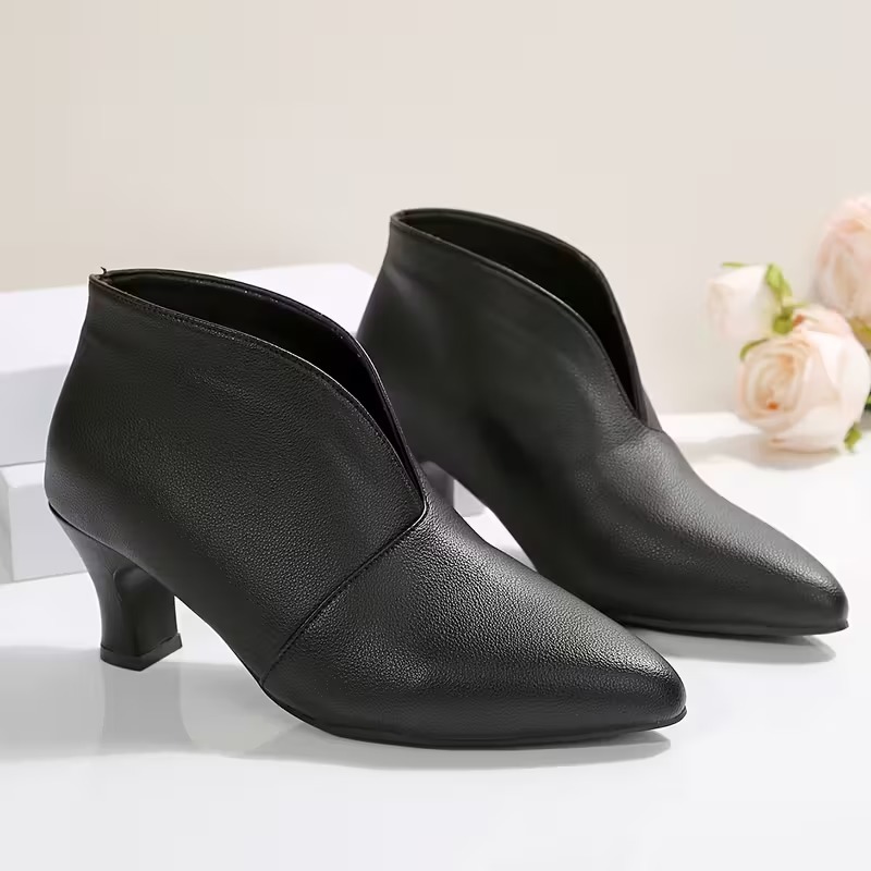 Women's Elegant Sophisticated Ankle Boots