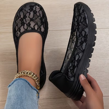Women's Thin Lace Mom Shoes