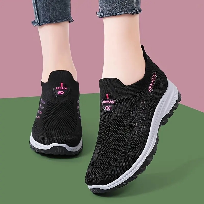 Women's Knit Closed Slip-On Casual Trainers