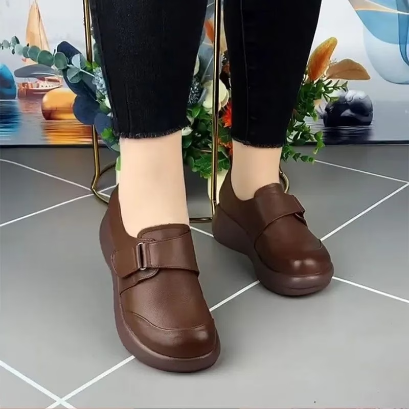 Women's Vintage Hook-Loop Wedge Heels