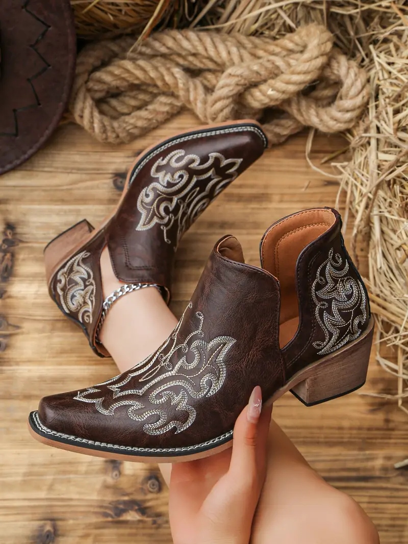 Women's Vintage Western Boots