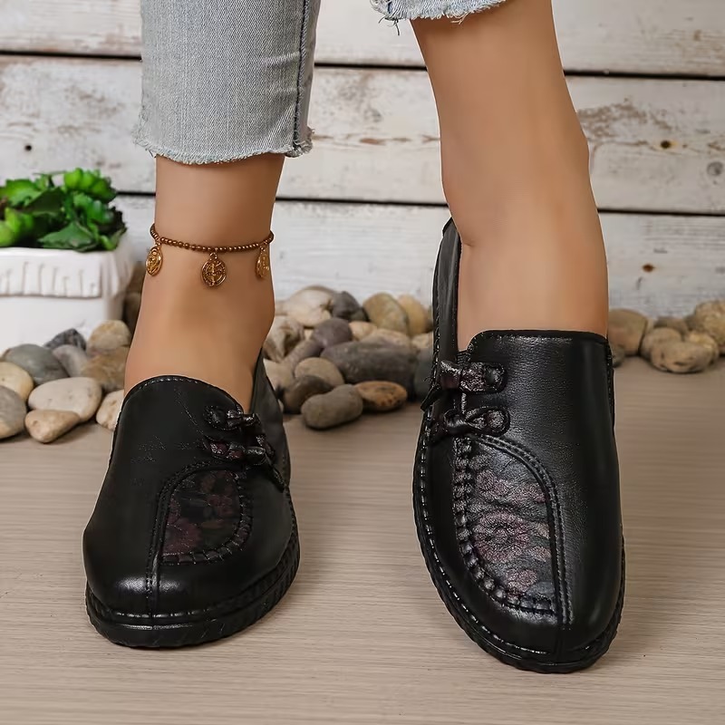 Women's Vintage Mom Loafers