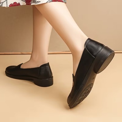 Women's Faux Leather Mom Shoes