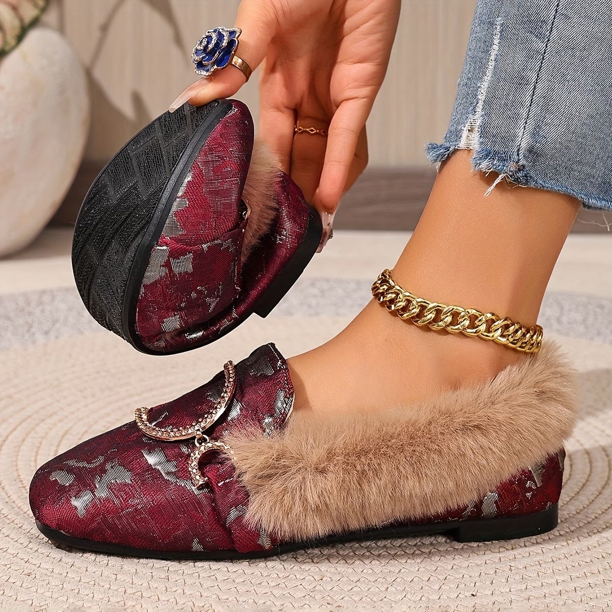 Women's Elegant Moccasin Plush Slippers