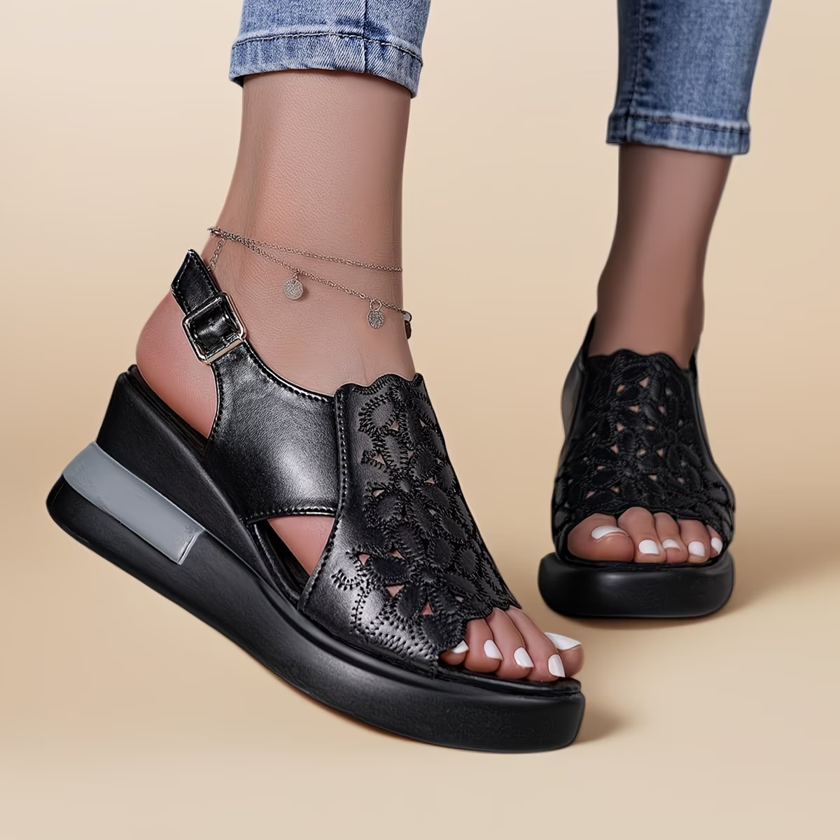 Women's Hollow Lace Up High-Heeled Sandals