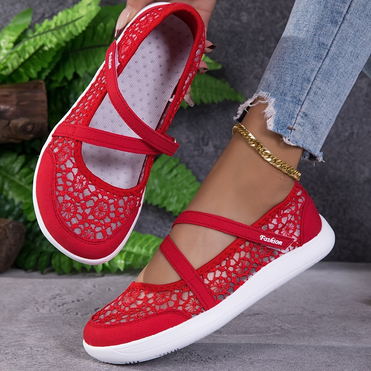 Women's Hollow Lace Floral Sandals