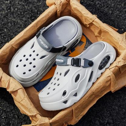 Men's Non-Slip Outdoor Clogs