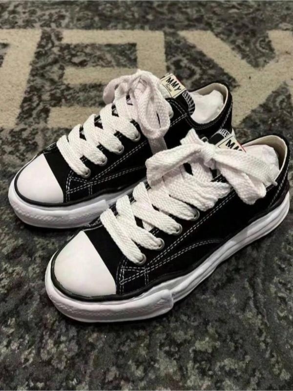 Unisex Low-Top Canvas Shoes