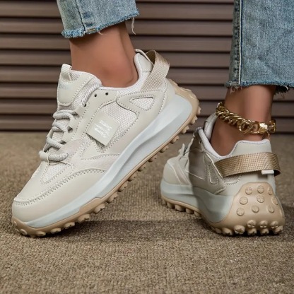 Women's Low Top Lace Up Running Shoes