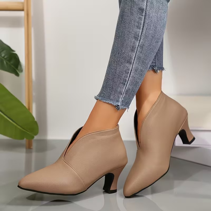 Women's Elegant Sophisticated Ankle Boots