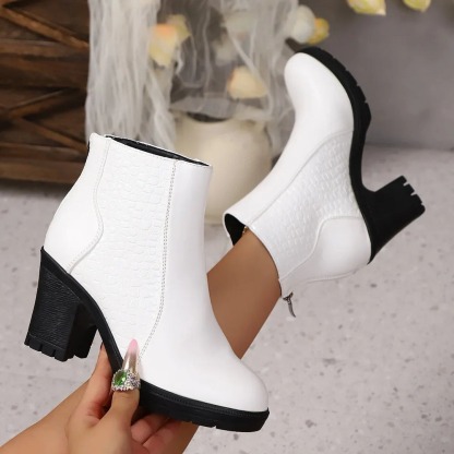 Crafted Leather Avalon Ankle Boots