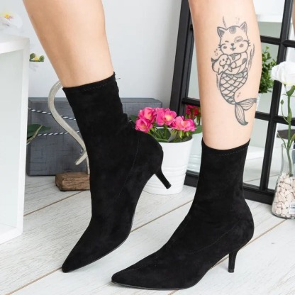 Women's Pointed Toe Kitten Heel Boots