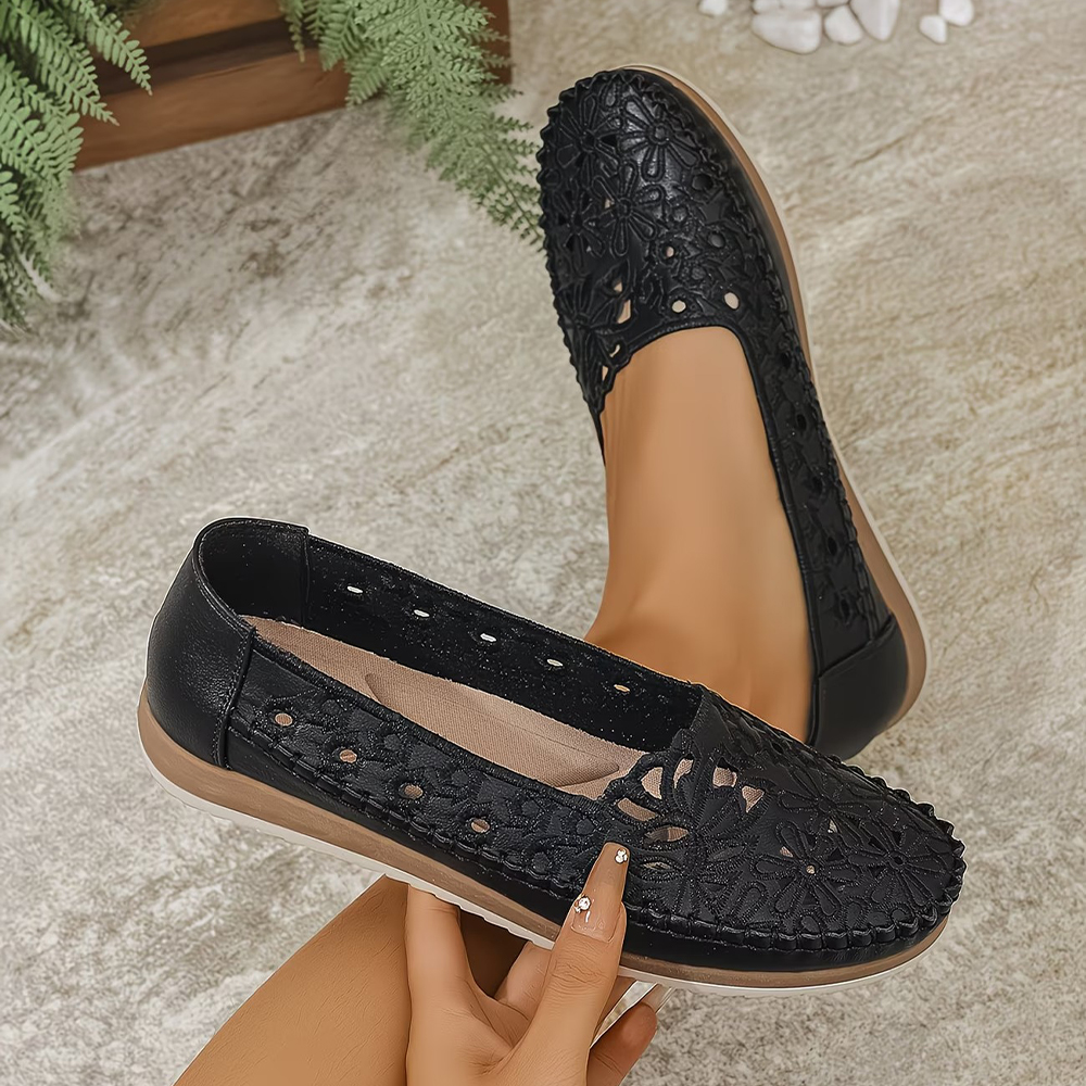 Women's Hollow Embroidery Loafers